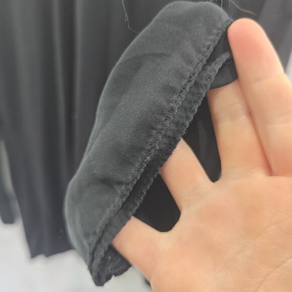 J Jill Shirt Womens Medium Black Tee T V Neck Quarter Sleeve Silk Trim Accent - Picture 9 of 11